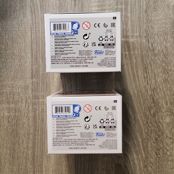 Funko Pop Bundle Mighty Thor & Gorr from Thor Love and Thunder - Picture 6 of 6